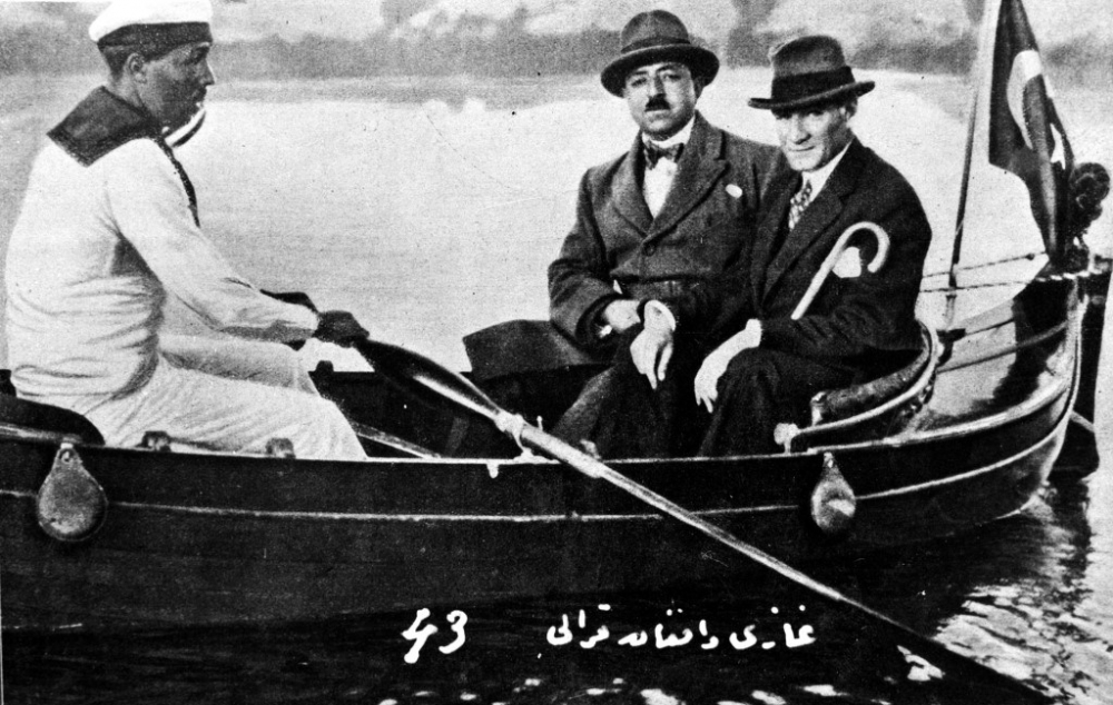 Büyük komutan Atatürk 80 yıldır özlemle anılıyor 8