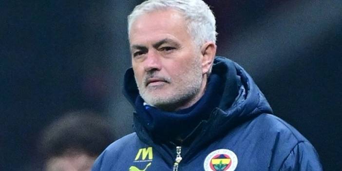 Fenerbahçe'de o defter kapanıyor: Mourinho kararını verdi 2