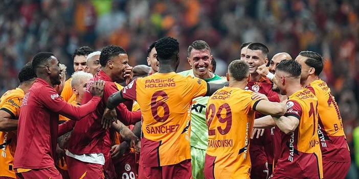 Aslan'da bir dönem sona eriyor: O yıldız takımdan ayrılıyor 4