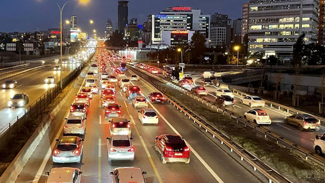 Yeni ÖTV düzenlemesinin ardından fiyatlar değişti: İşte fiyatı yükselen ve düşen araçlar! 9