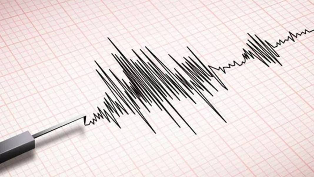 5,7 büyüklüğündeki deprem şehirde korku ve paniğe neden oldu 2