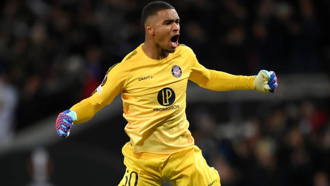 Galatasaray’dan transferde ters köşe: O kaleci ile masaya oturdular! 3