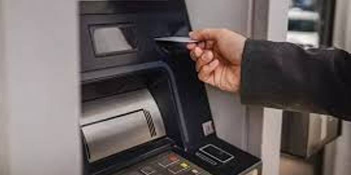 ATM’den para çekerken fark etmediğiniz tehlike 1