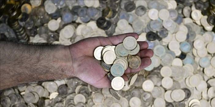“Bozuk para” sandı, servet sahibi oldu: Eski madeni paralar dudak uçuklatıyor
