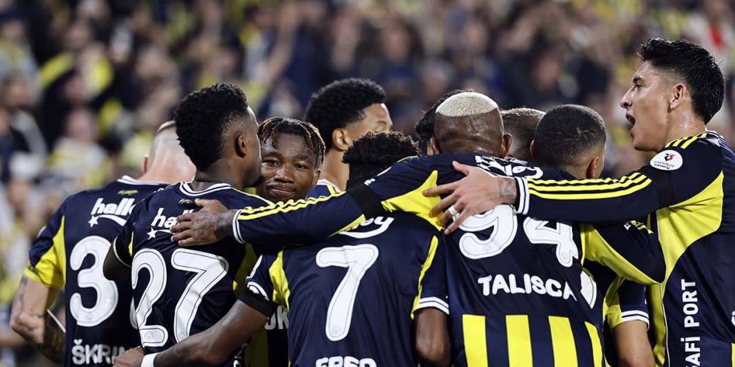 Görüşmeler başladı: Fenerbahçe forvetini buldu! 4