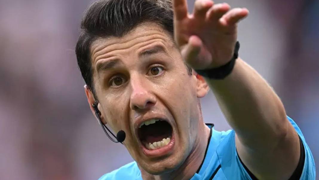 Almanlar bile Türklere hak verdi: Şampiyonların gecesinde Türk hakem şoku! 1