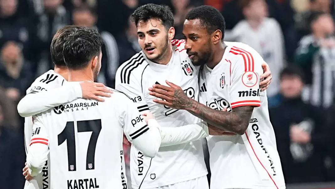 Süper Lig’de şampiyonluk tahmini açıklandı! Yapay zekâ zirveyi belirledi 5