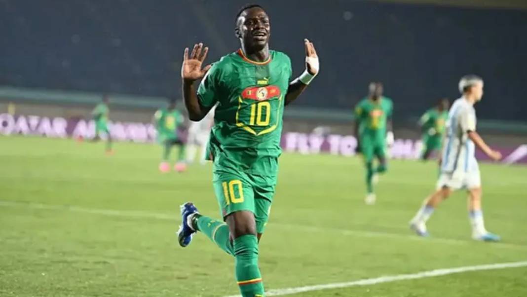 Kanarya’da şok gelişme! Genç yıldız Türkiye’yi terk etti 4