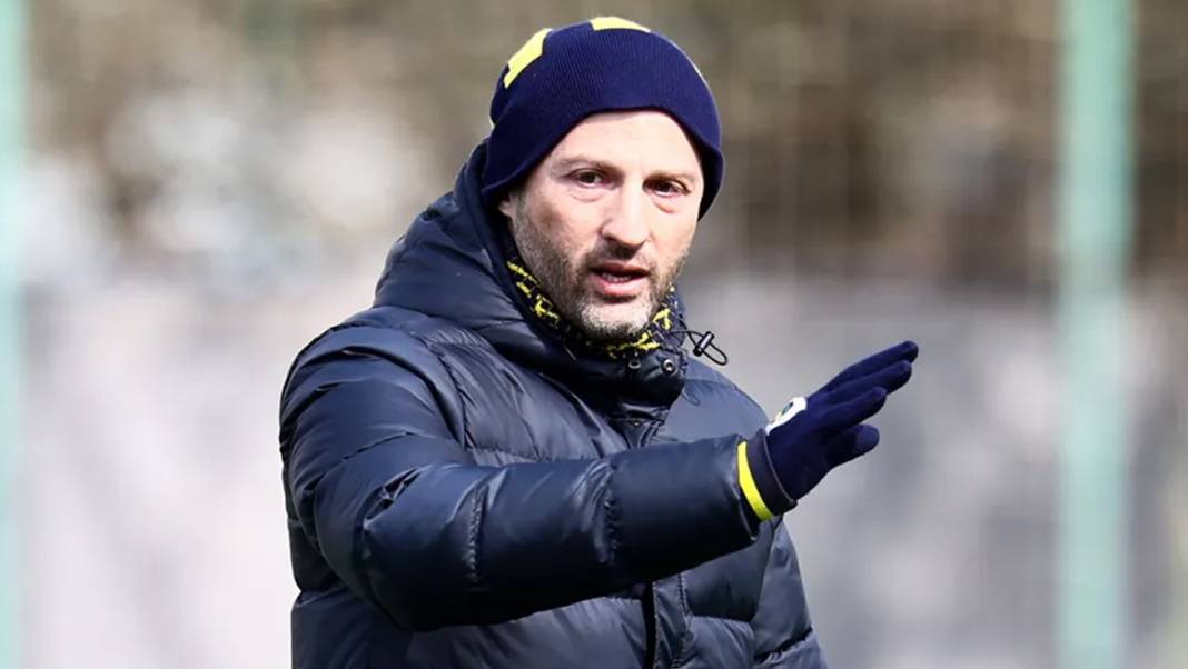 Tedesco’dan iki yıldıza emir: “Hazır olun, derbide 11’desiniz” 1