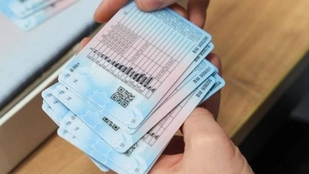 Trafikte cep telefonu kullanımı artık cezasız kalmayacak 4