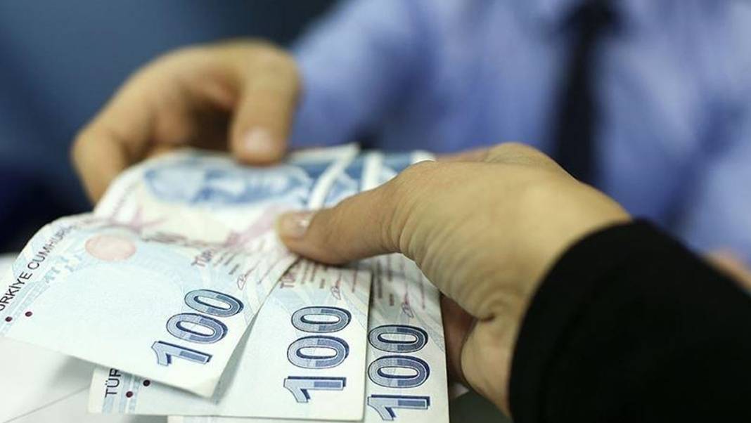 Bankalardan emeklinin yüzünü güldürecek hamle geldi 3