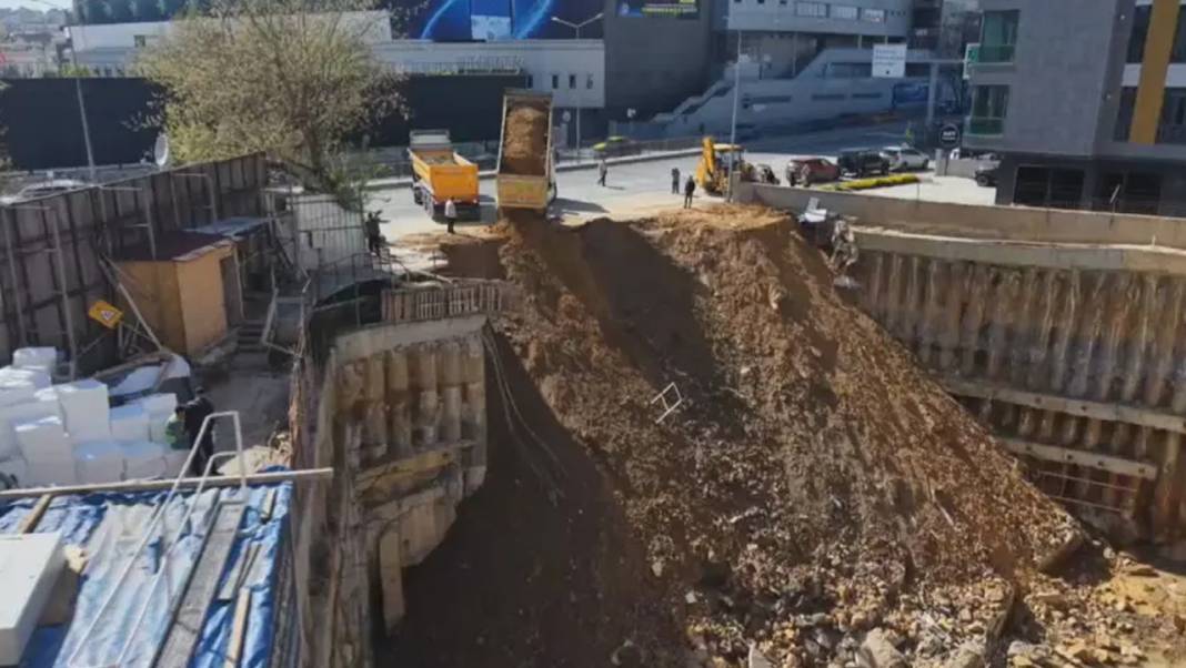 Fenerbahçe’nin başına bu da geldi: Stadyum çöktü! 3