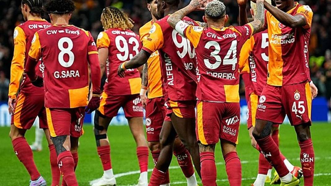 Galatasaray’dan orta sahaya dev hamle: İtalyan gazeteci duyurdu 1