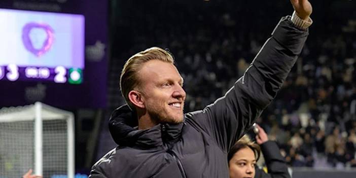 İsmail Kartal’ın yardımcısı olarak açıklanmıştı: Fenerbahçe’den Kuyt için ‘özür’ mesajı 7