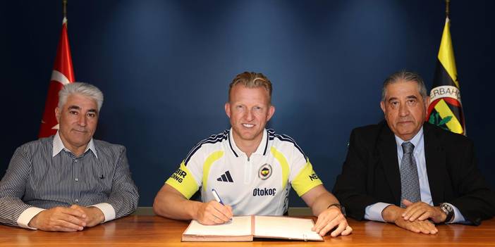 İsmail Kartal’ın yardımcısı olarak açıklanmıştı: Fenerbahçe’den Kuyt için ‘özür’ mesajı 8