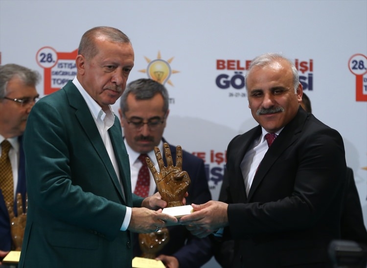 Başkan Erdoğan'ın ödül verdiği belediye başkanları 7