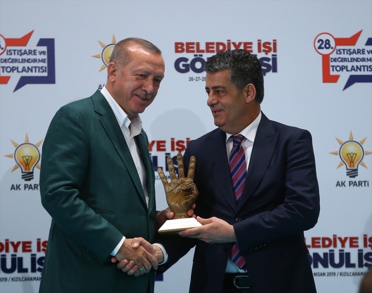 Başkan Erdoğan'ın ödül verdiği belediye başkanları 8