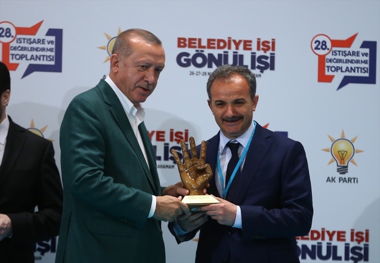 Başkan Erdoğan'ın ödül verdiği belediye başkanları 9