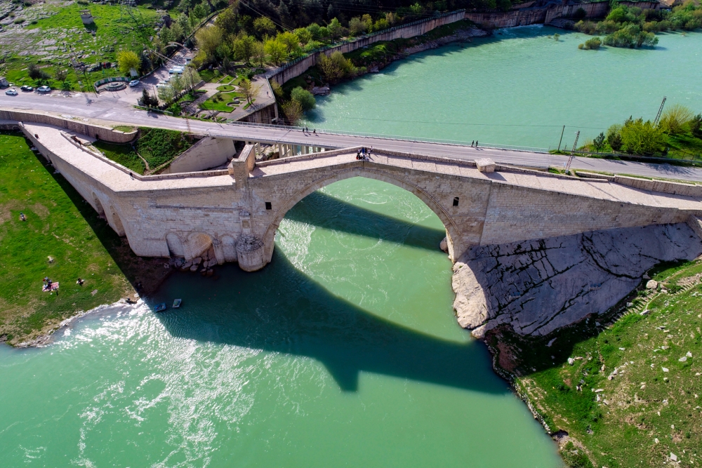 Dünyanın en uzun taş kemere sahip köprüsü 13