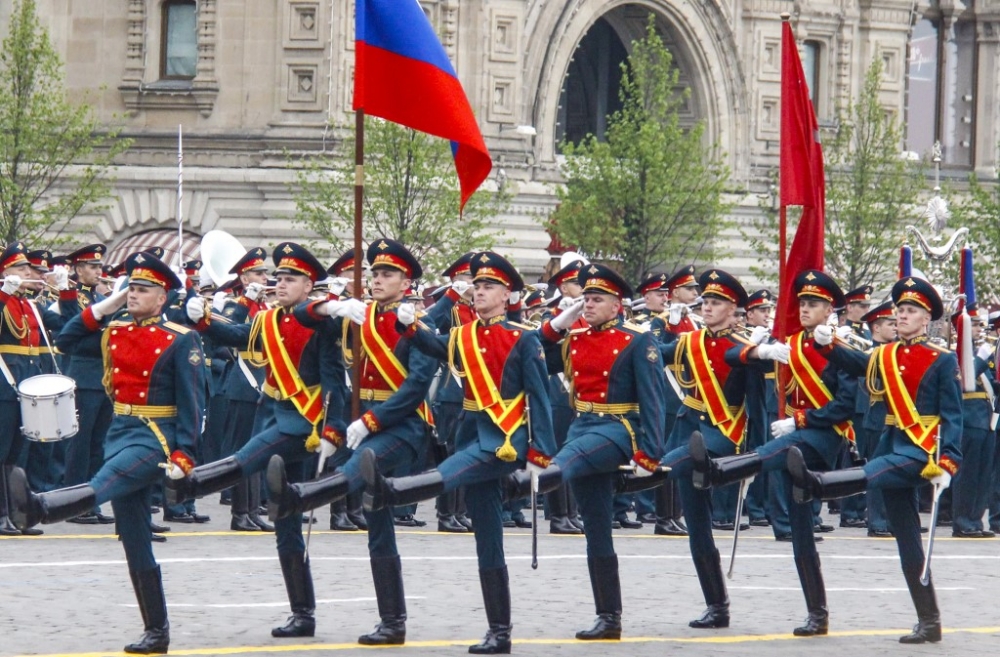 Rusya’da 9 Mayıs Zafer Günü kutlamasında renkli görüntüler 2