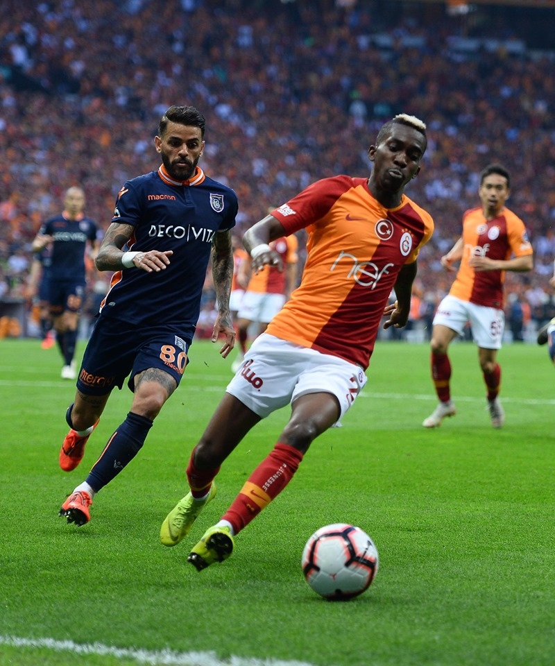 Süper Lig'de şampiyon Galatasaray 19