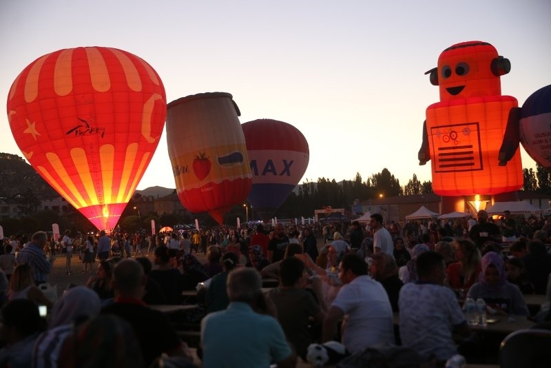 Uluslararası Kapadokya Balon Festivali'nden renkli görüntüler 5
