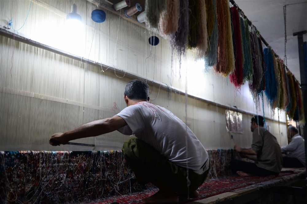 İranlı halı üreticileri zorda 8