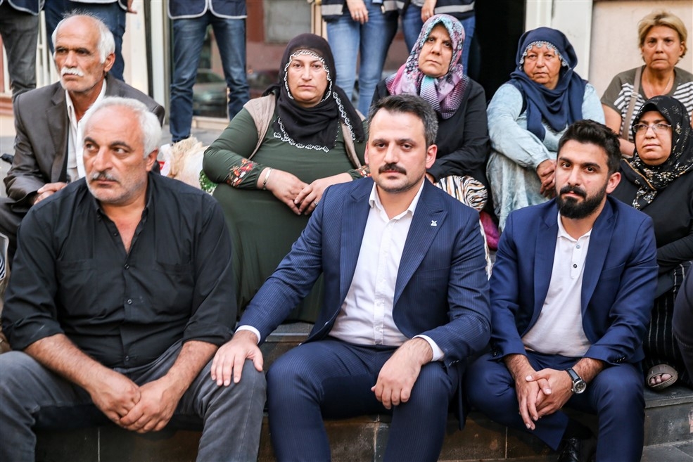 Diyarbakır annelerinin oturma eylemine katılım sürüyor 12