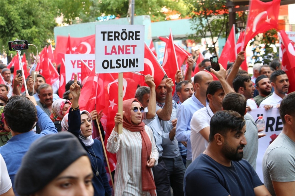 Tunceli, Hakari, Bingöl, Ağrı ve Diyarbakır PKK’ya karşı yürüdü 6