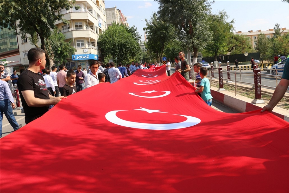 Tunceli, Hakari, Bingöl, Ağrı ve Diyarbakır PKK’ya karşı yürüdü 7
