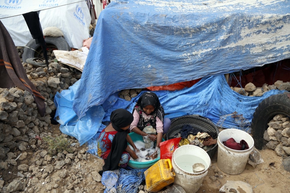 Yemen’de yerinden edilen sivillerin yaşam mücadelesi 12
