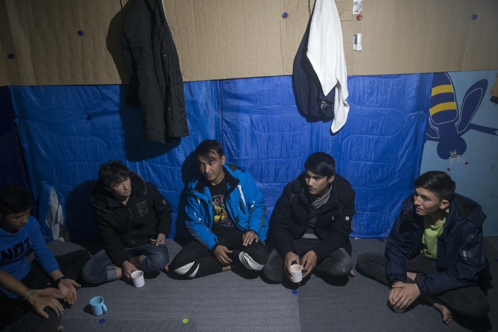 Moria’da düzensiz göçmenlerin zorlu yaşam mücadelesi 9