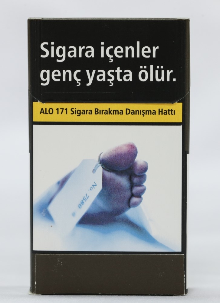 Sigarada düz ve standart paket uygulaması 2