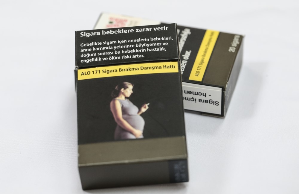 Sigarada düz ve standart paket uygulaması 3