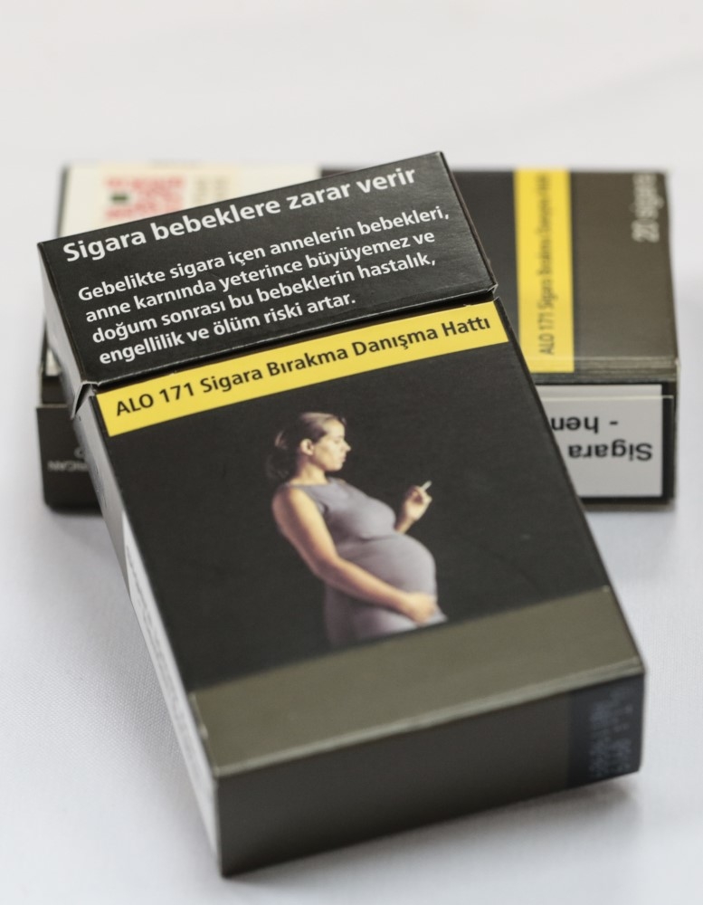 Sigarada düz ve standart paket uygulaması 4