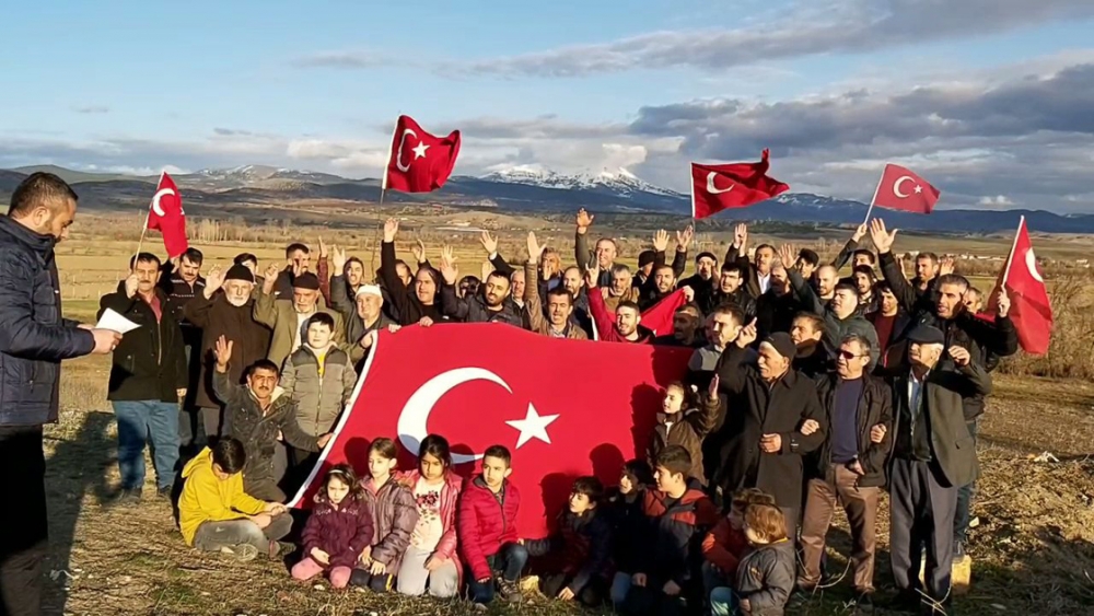 Türkiye Mehmetçik için tek yürek oldu 3
