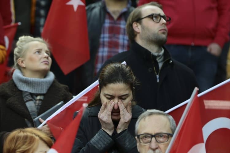 Galatasaray tribünlerinden sessiz çığlık 10