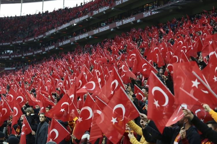 Galatasaray tribünlerinden sessiz çığlık 19