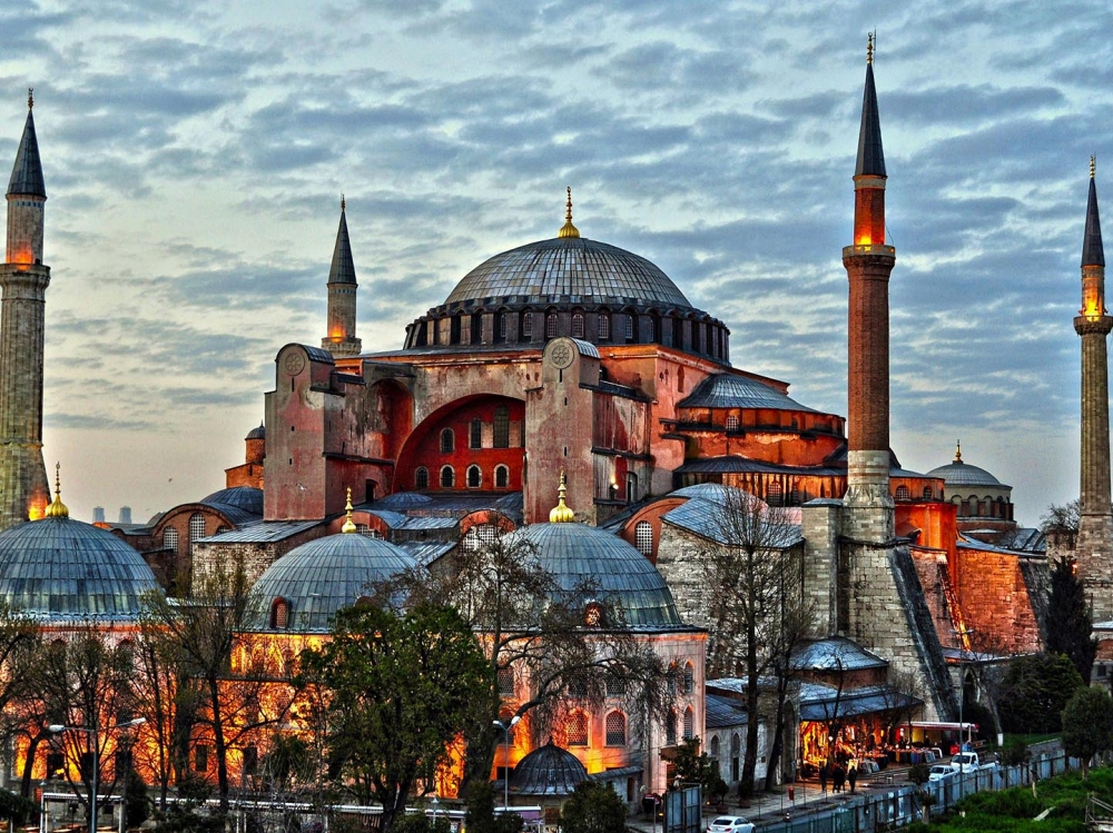 İstanbul'da Görülmesi Gereken 10 yer... 6