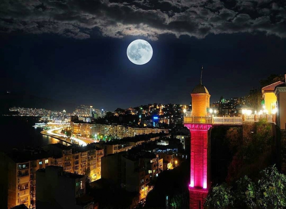 İzmir'de Görülmesi Gereken 10 yer... 3