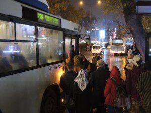 Ankara'da toplu taşıma araçlarında korkutan manzara