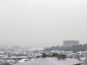 Başkentte kar yağışı etkili oldu