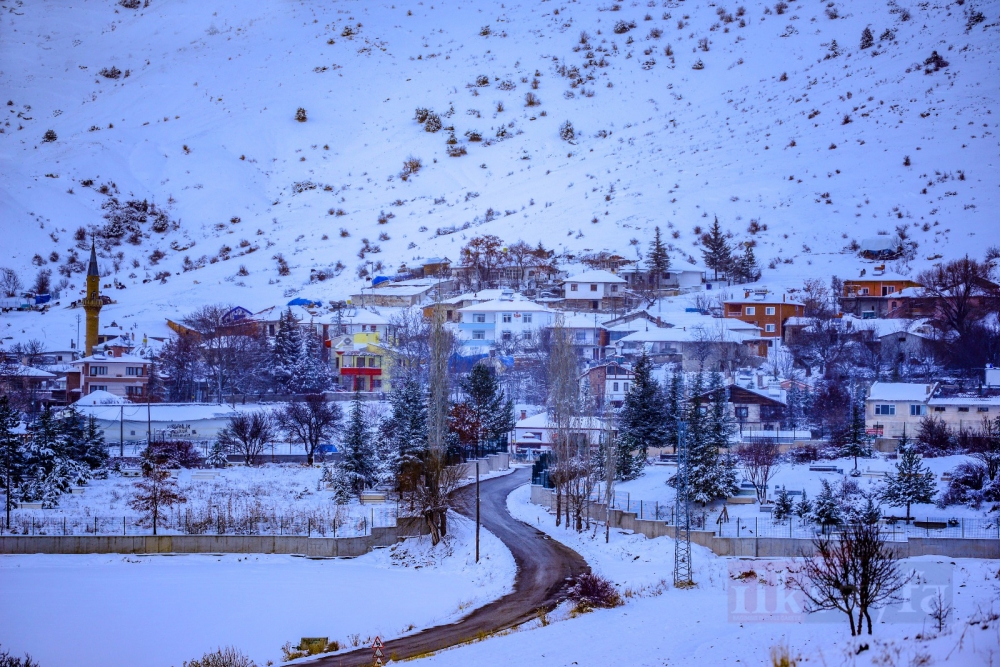 Kar, Kahramankazan'ı beyaza bürüdü - kartpostallık görüntüler oluştu 9