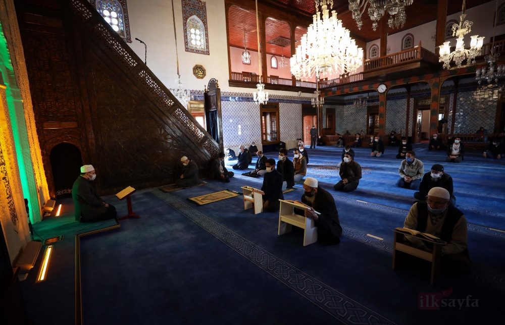 Camiler ramazanda yeniden mukabele halkalarıyla buluştu 8