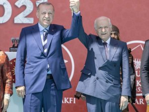 Erdoğan ve Bahçeli Malazgirt Milli Park'ında bir araya geldi