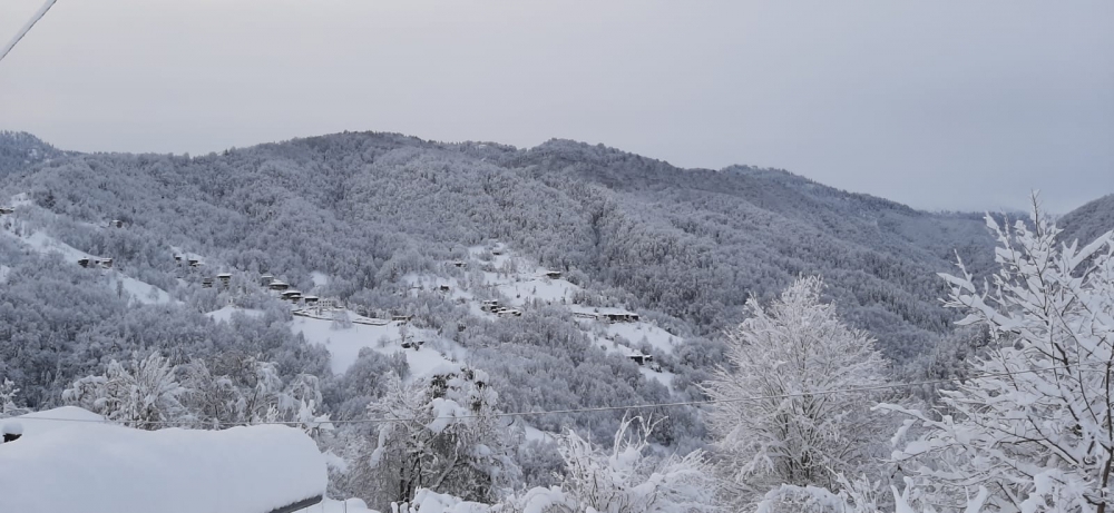 Rize'de 283 köy yolu, kardan kapandı 4