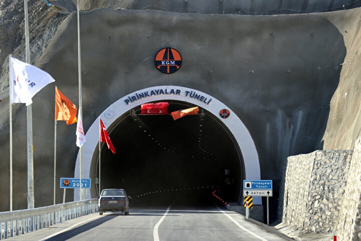 Türkiye'yi Kafkaslar'a bağlayacak: Pirinkayalar Tüneli açılıyor 2