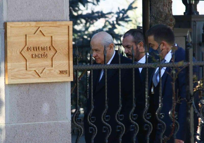 Cumhurbaşkanı Erdoğan'dan Bahçeli'ye sürpriz hediye 1