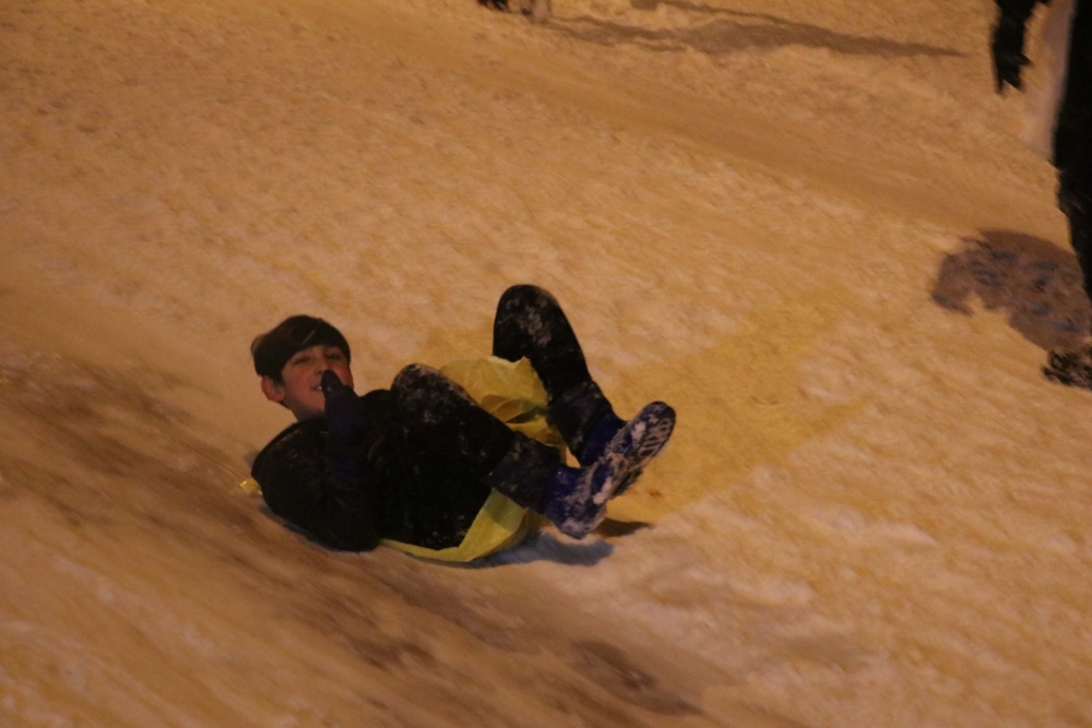 Ankaralılar, karın tadını kayak yaparak çıkardı 6
