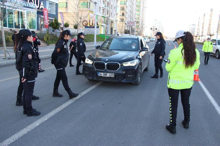 Diyarbakır'da 8 Mart'a özel kadınlardan oluşan polis timi 17
